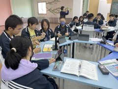 勤奋让人工智能变成辅帮讲授的面手”